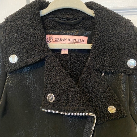 Girls faux shearling motorcycle jacket 3T - Picture 5 of 5
